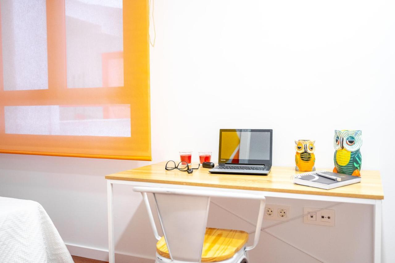 Expoholidays-apartamentos Centro Parking Gratis Almería